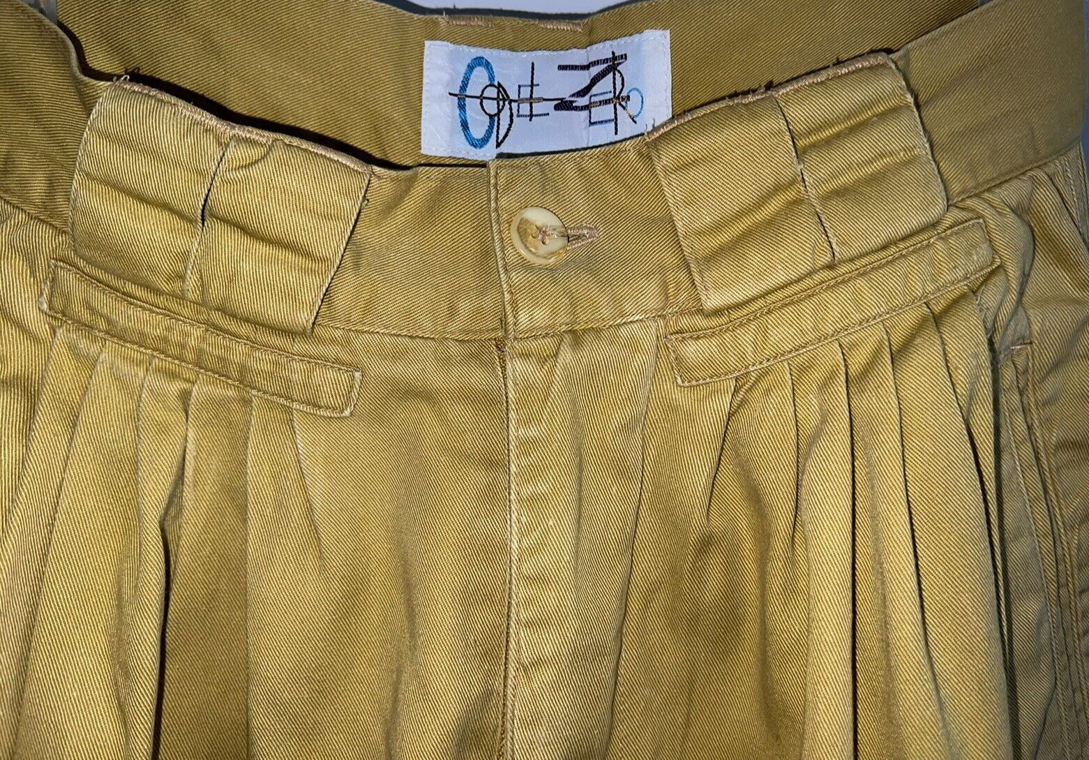Vtg Code Zero Pleated Pants Mustard Yellow Tag Sz. 27 x 31 – Measure 25.5 x 29.5
