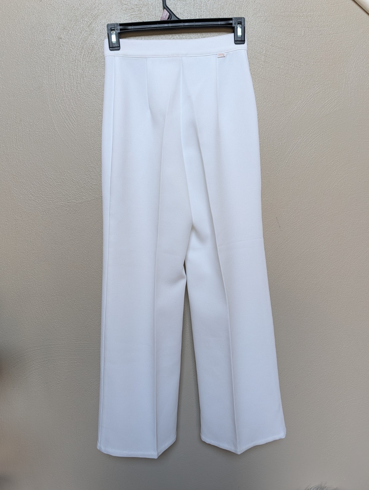 *Vtg* Levi Women&rsquo;s Bend Over Polyester Blend Pants White 23 X 25.5