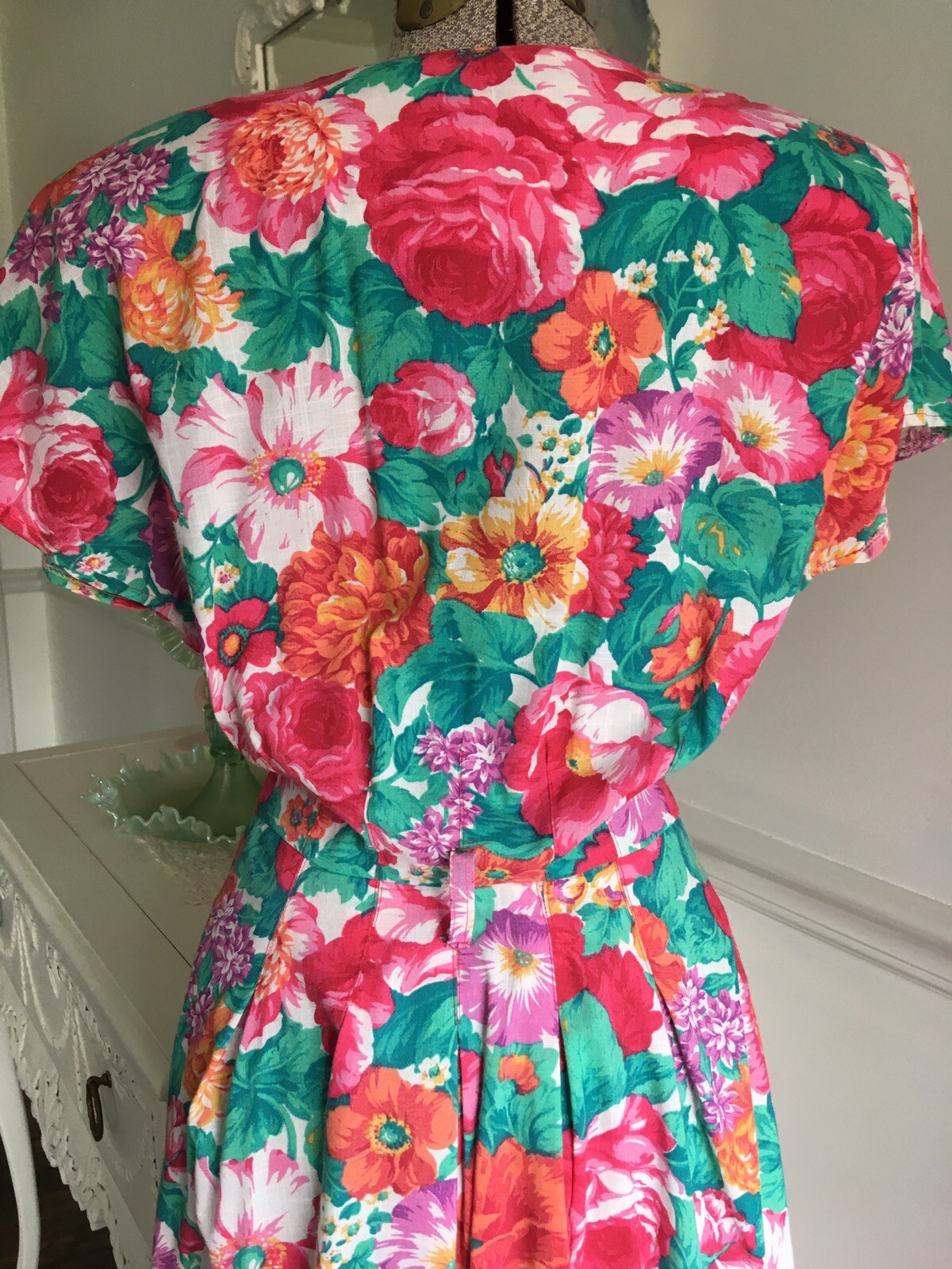 Vintage Stuart Alan 1980s 90’s BOLD FLORAL Bouquet Shirt DRESS 1940’s Flare MIDI