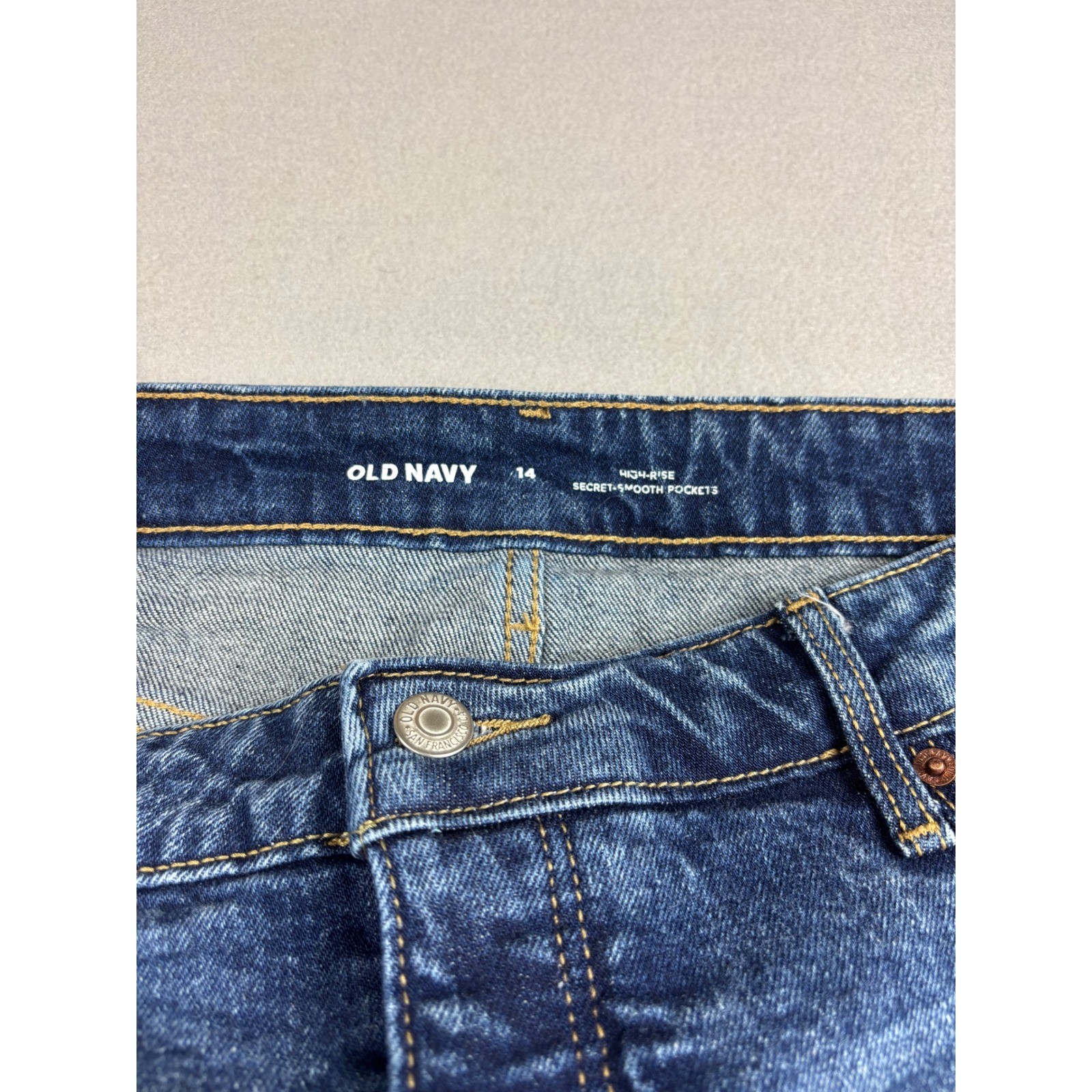 Old Navy High Rise Denim Skirt Size 14 Button Fly Frayed Hem Jean Skirt