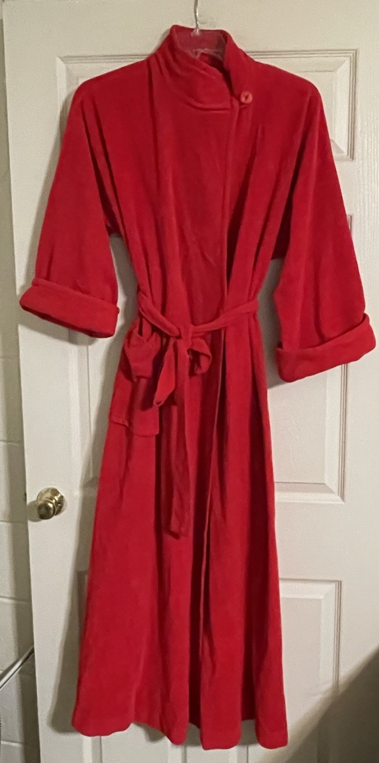 Vintage Vanity Fair Robe Women&rsquo;s Size Large Full Length Red Fleece 3/4 Sleeves
