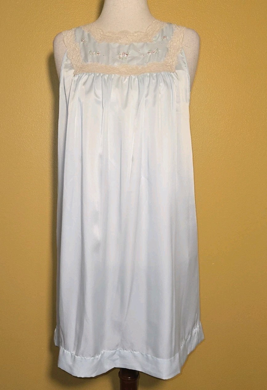 Vintage Barbizon Laurel Nightgown Small Blue Lace Trim Floral Satin De Lys Nylon