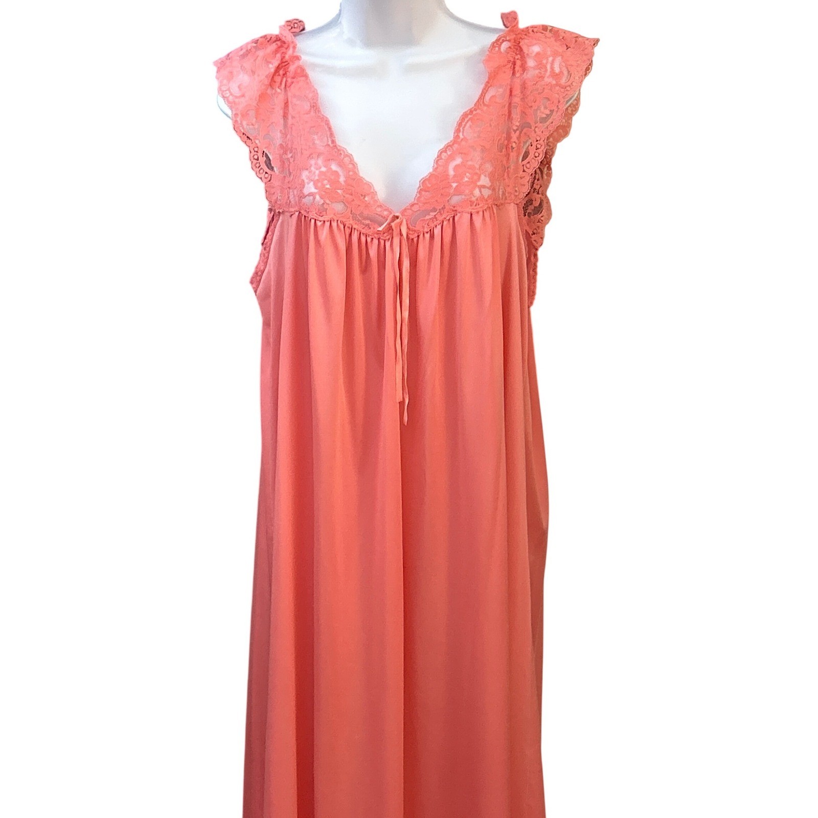 Vintage Miss Elaine Nightgown Coquette Romantic Coral Pink Lace Trim Medium