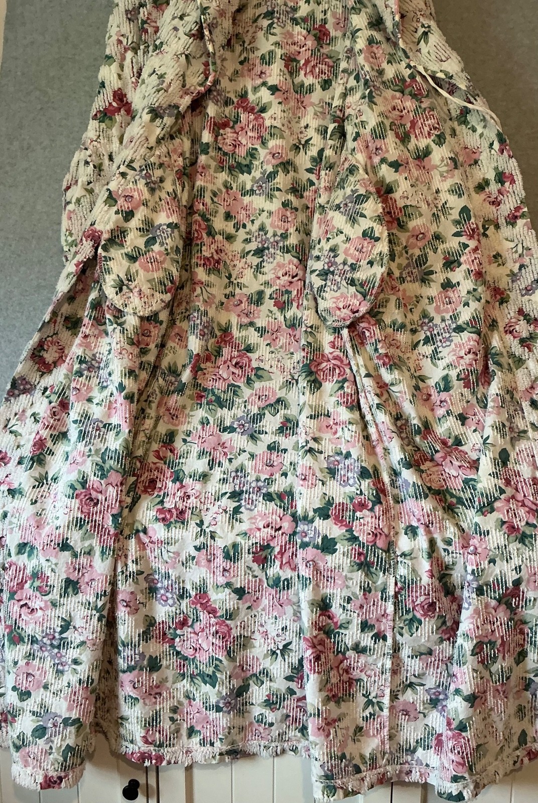 Vintage 60s Stan Herman Herbcraft Chenille Floral Belted Robe Women&rsquo;s Med/Large