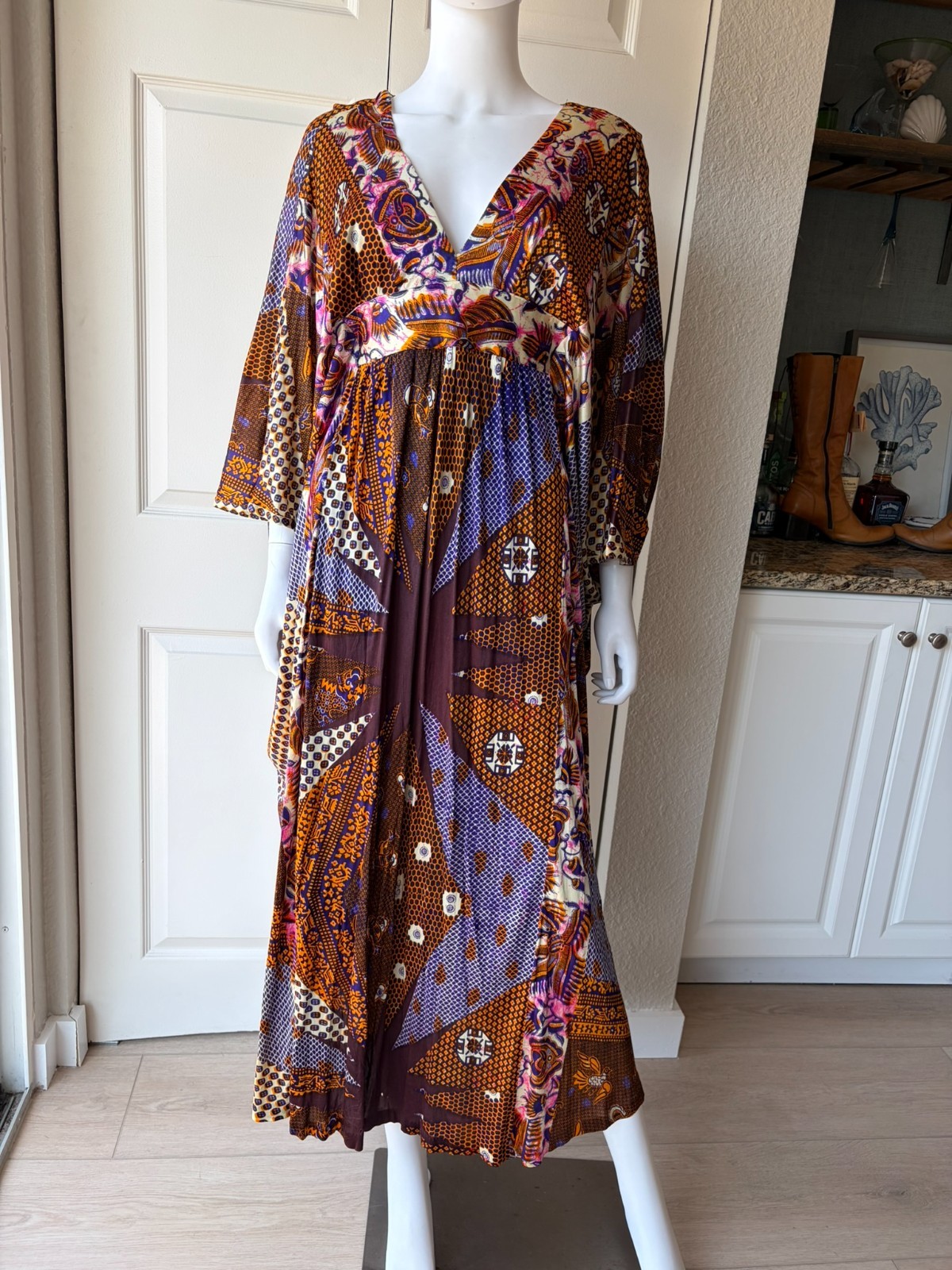 Vintage 70&rsquo;s Colorful Pattern Kaftan Maxi Dress