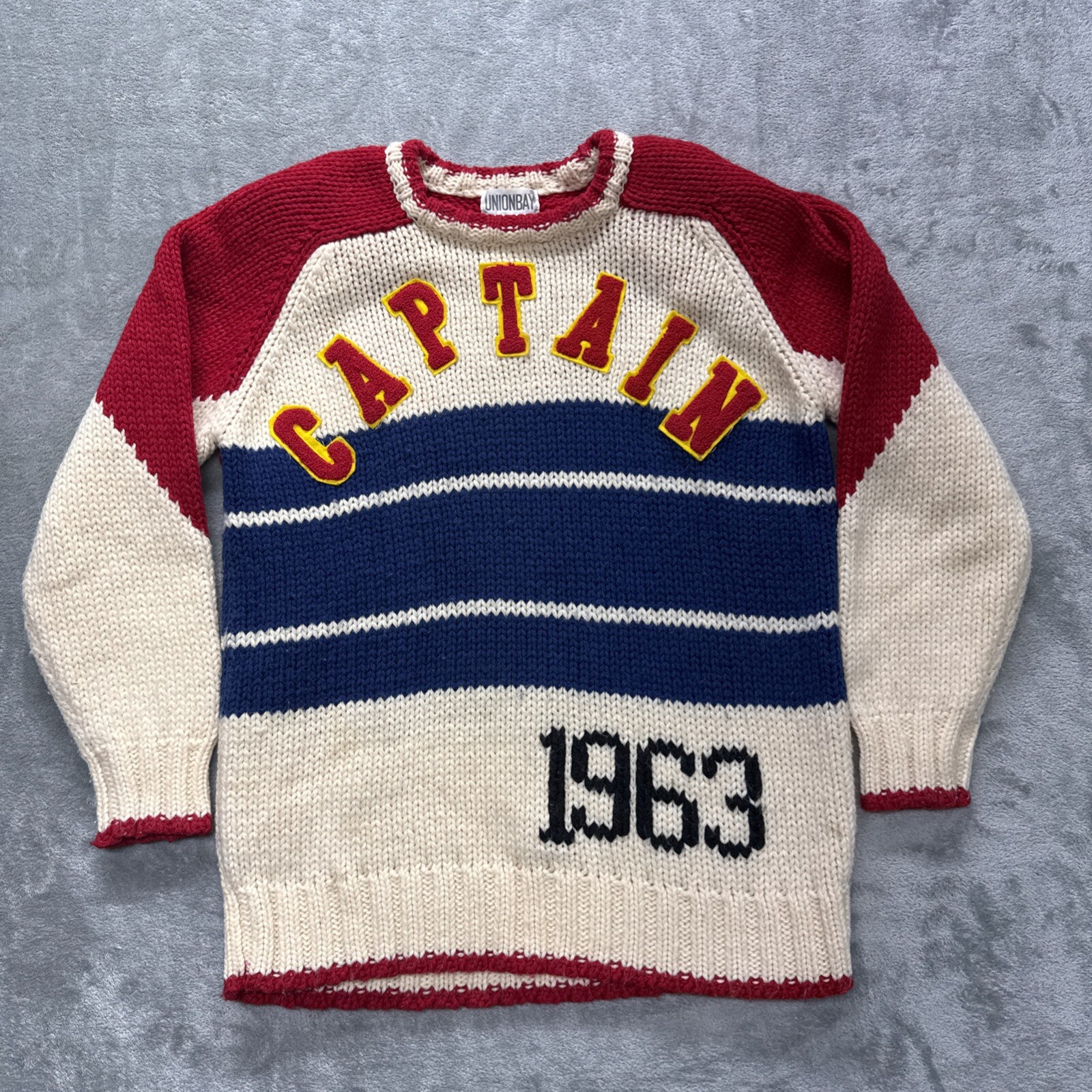 Vintage UNIONBAY Pullover Crew Neck Sweater Captain 1963 Women Size Small