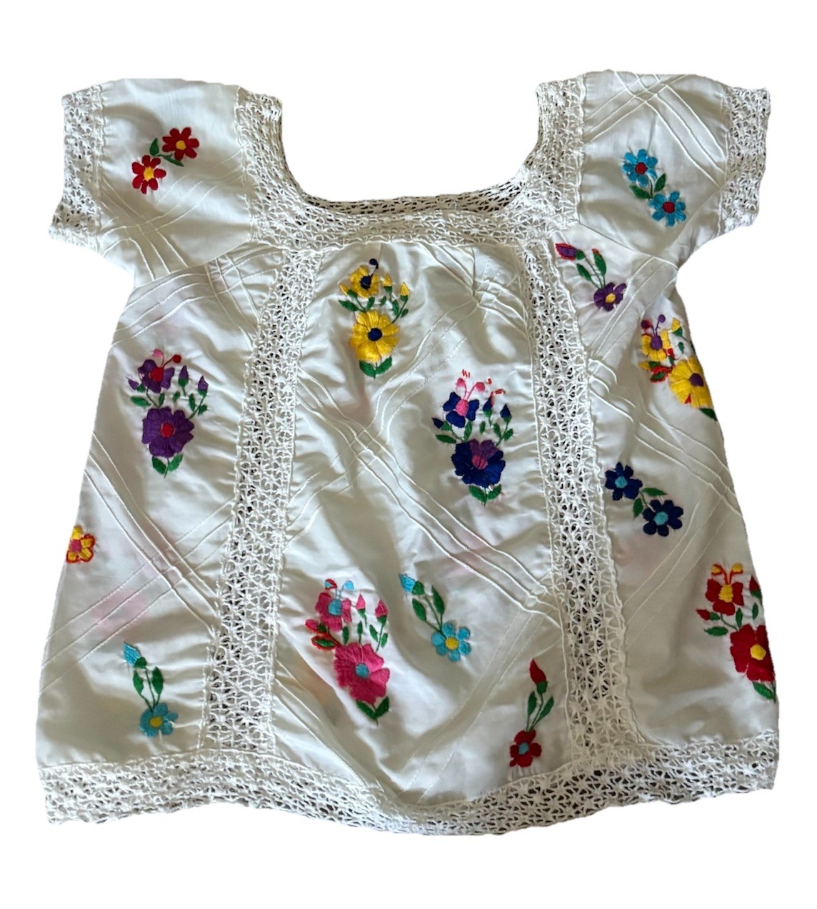 Vintage Handmade Mexican Peasant Style Embroidered White Flowered Blouse S/M