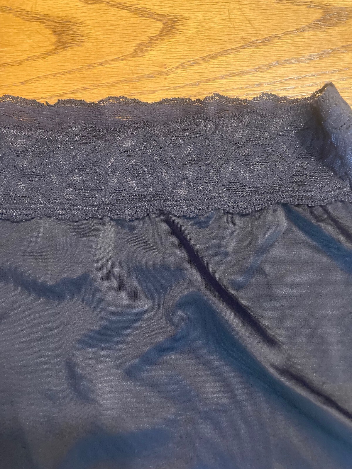 Vassarette BLACK Nylon Half Slip Size 24&Prime; XL/44 Style 11-073
