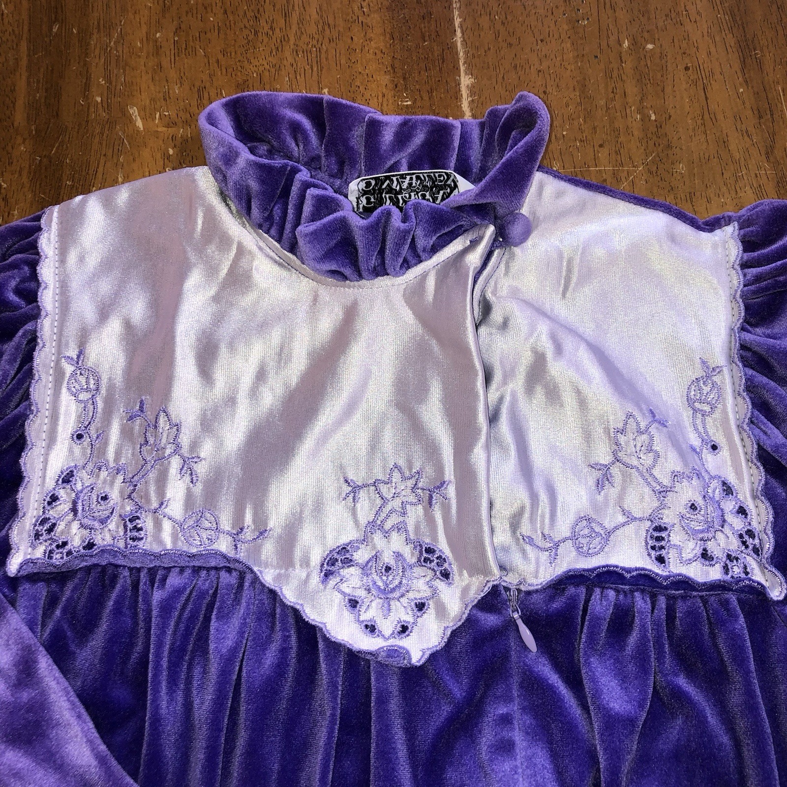 Vintage Donna Richard Gilligan & O&rsquo;Malley Velour Zip Robe Women&rsquo;s Petite Purple