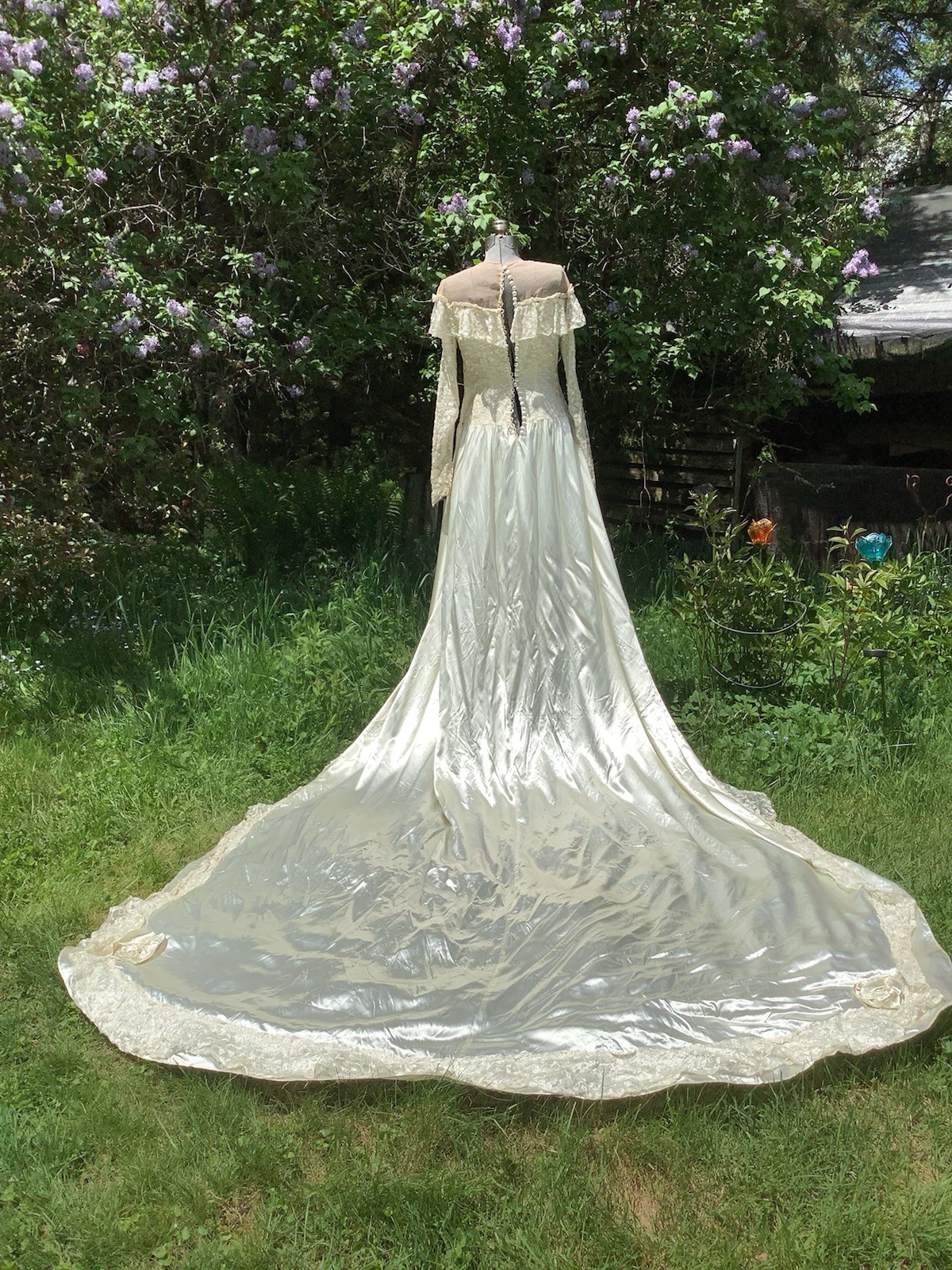 Vintage Early 1930’s Lily Of Valley Satin Roses Lace Jewel Wedding Gown 34-28-52