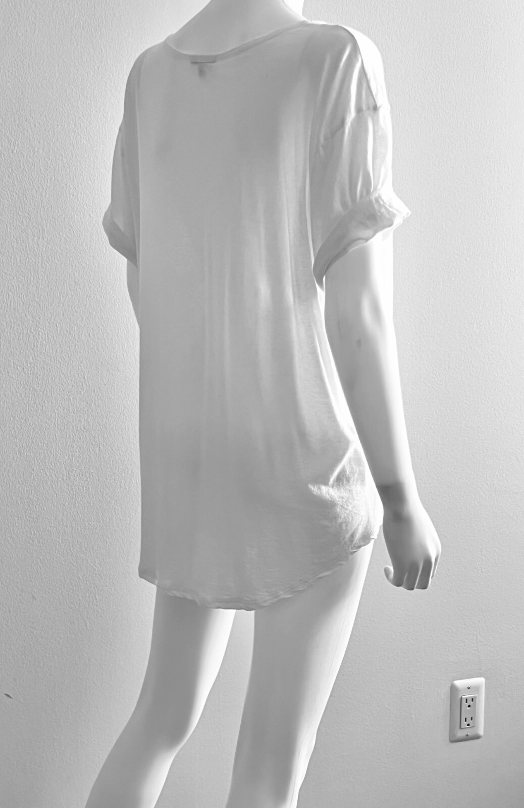 Vintage C2000s Standard JAMES PERSE Lightweight White Cotton T-Shirt, 3 (L)