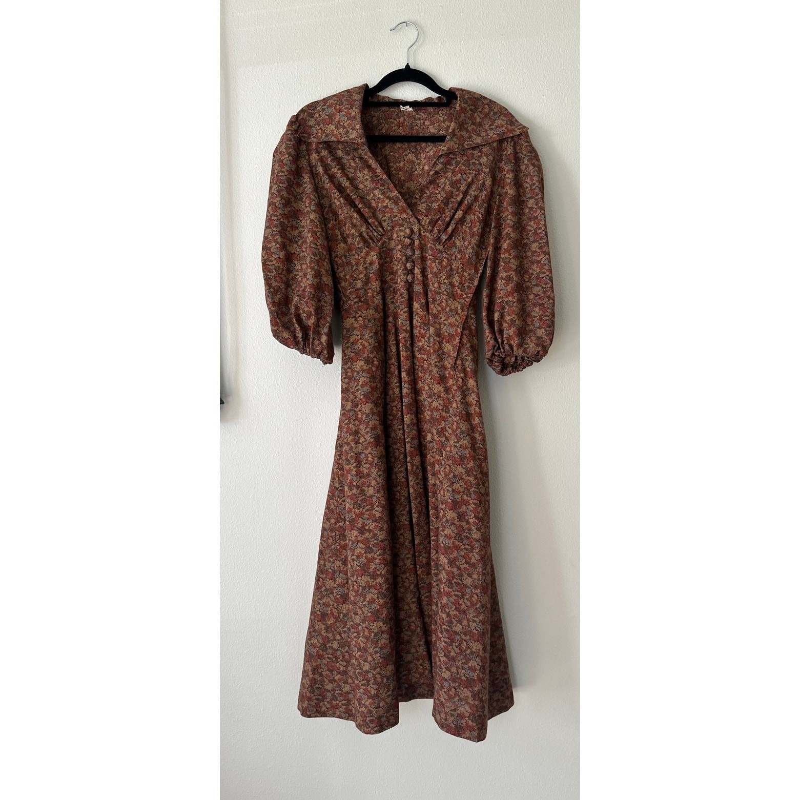 VINTAGE LOLLIPOP 1970&rsquo;s Floral Print Midi Length Prairie Dress in Brown Size S