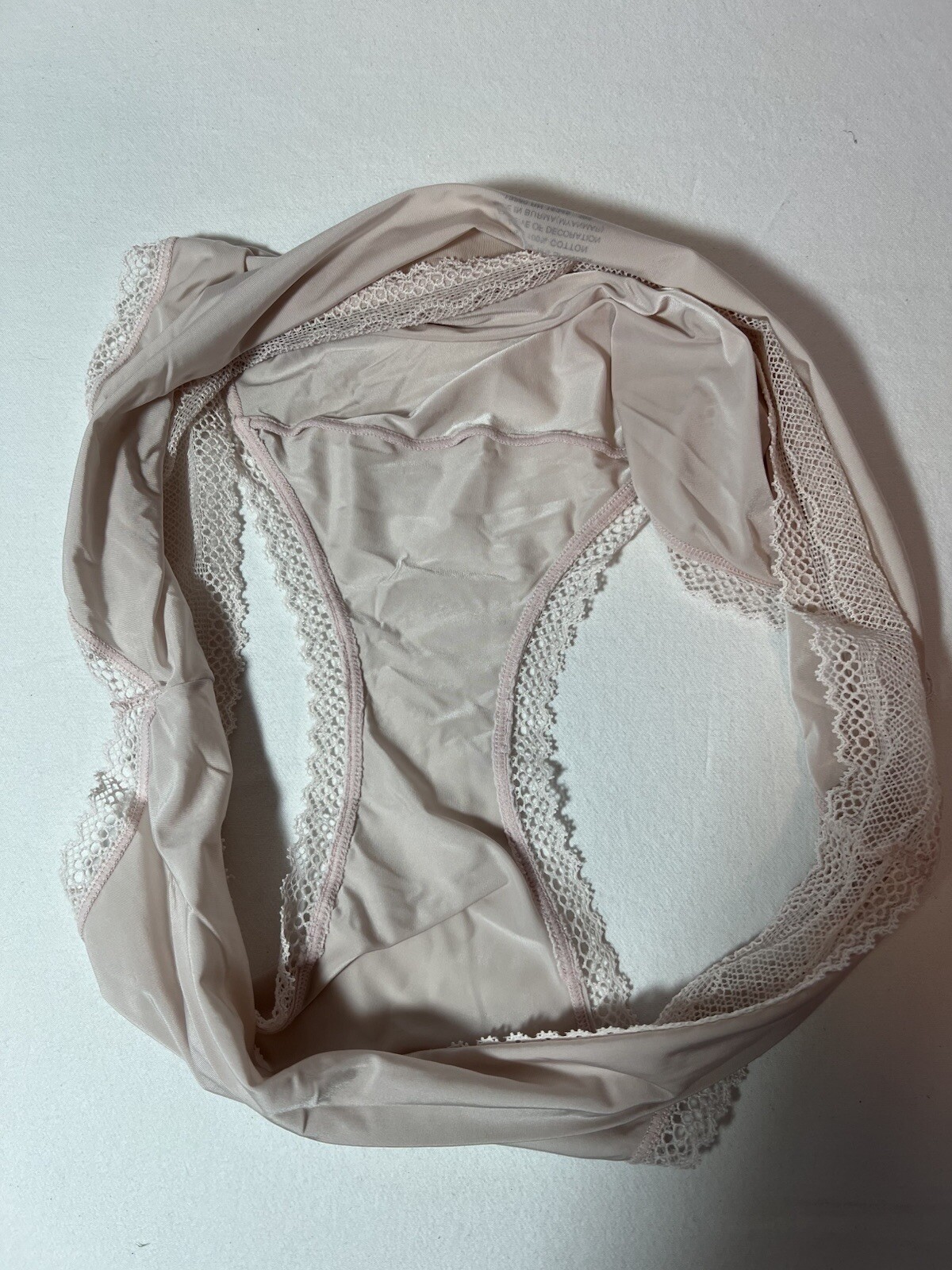 Vintage Silky Soft Vanity Fair “Flattering Lace” Hi-Cut 9/2XL Dusty Pink Panty