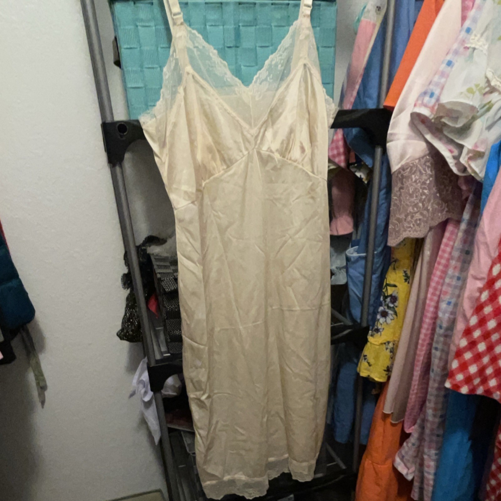 Ivory Lace Nylon Vintage Slip Cream Trim Women&rsquo;s Regular Size