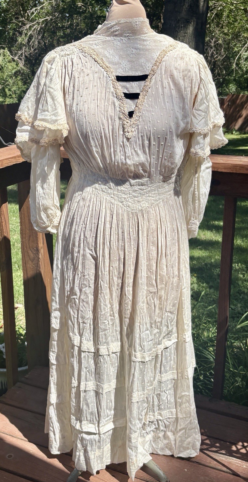 🍇 Antique Edwardian Cream Cotton Embroidered Tea Dress Lace Bridal Wedding