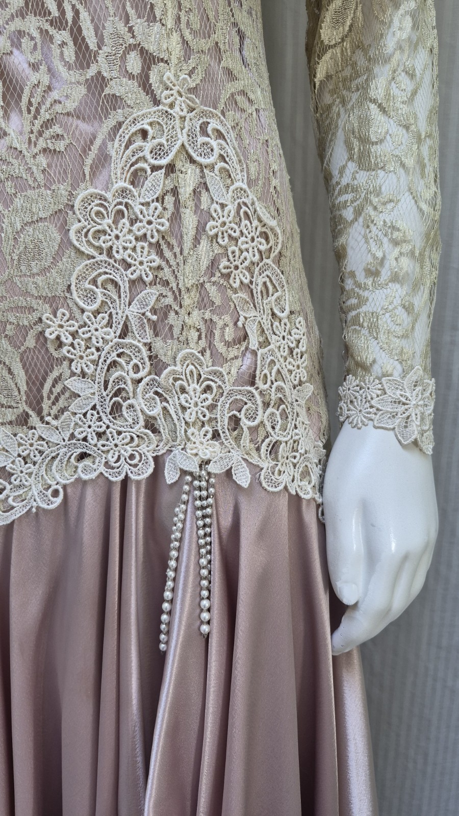 VTG 80s CACHET by Bari Protas Victorian Dusty Rose Satin & Lace Puff Slv Dress