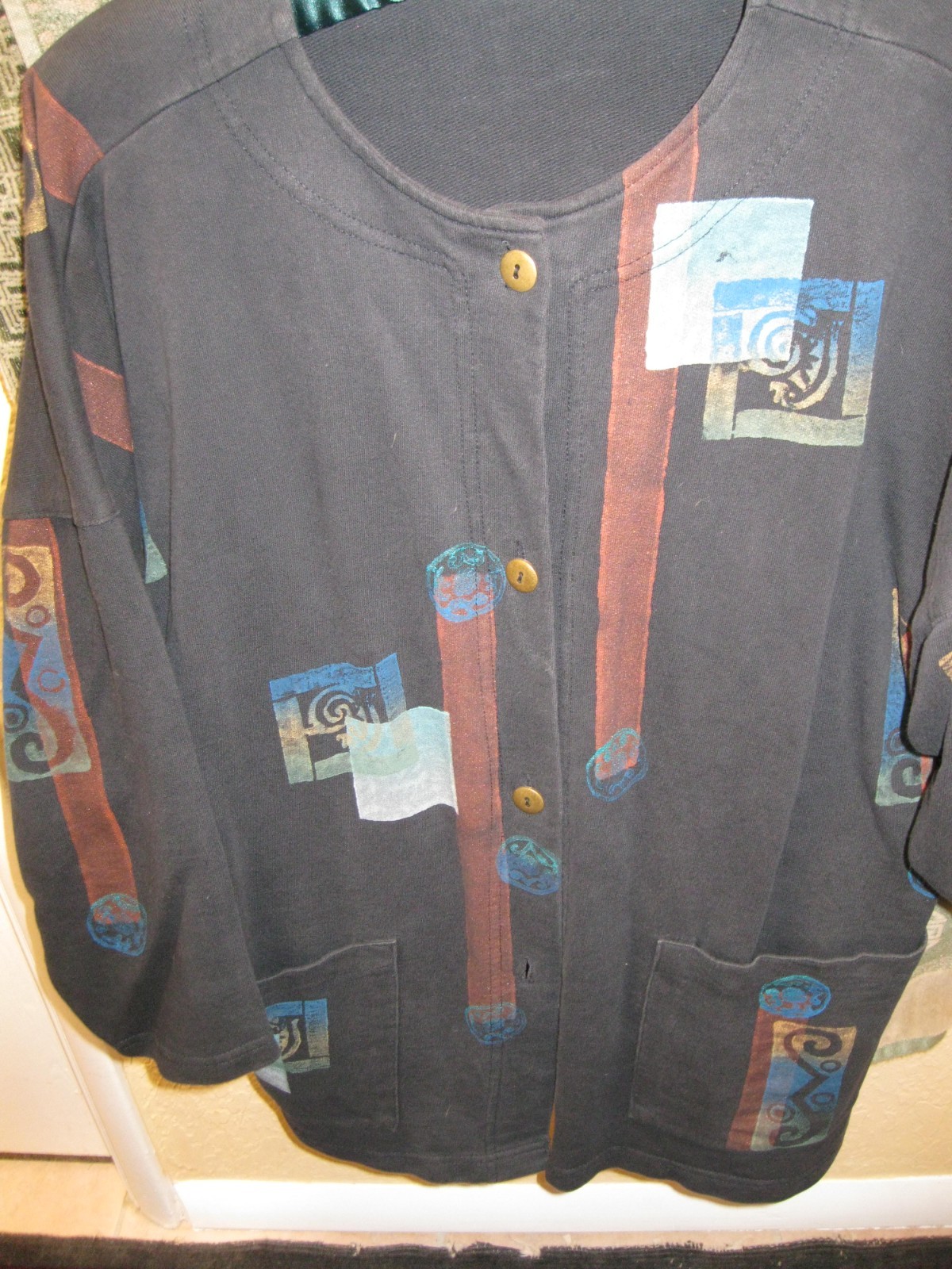 VINTAGE, BLACK COTTON JACKET, HAND PAINTED, SZ M/L, W/ FRONT POCKETS, ARTISAN