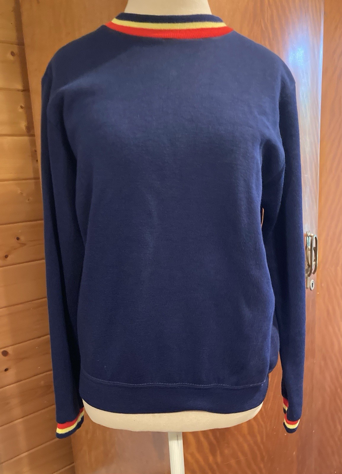 Vintage 1960s Creslan Acrylic Knit Pullover Sweater Dark Navy Ringer