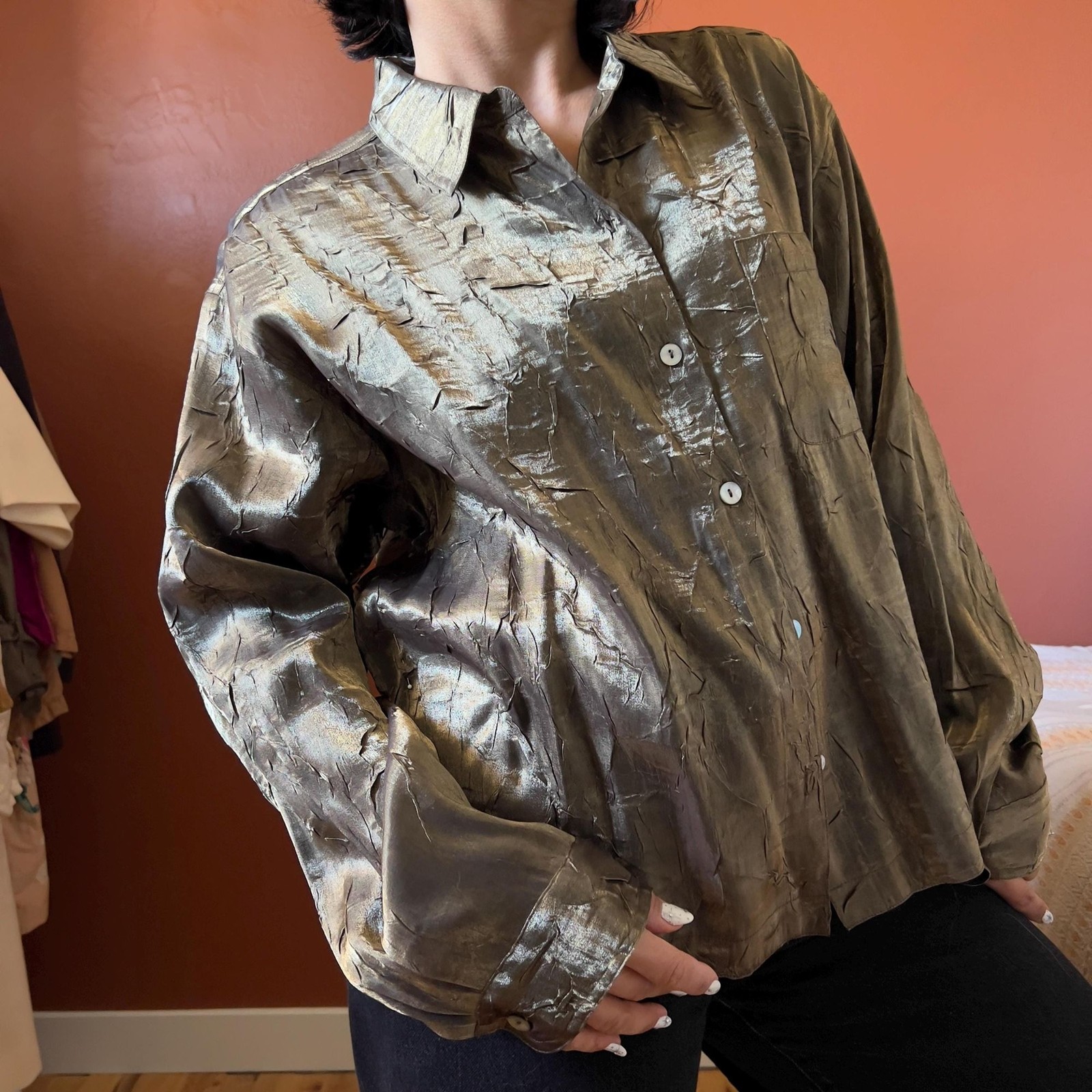 vintage chicos gold crinkle blouse rayon blend size 2 Large