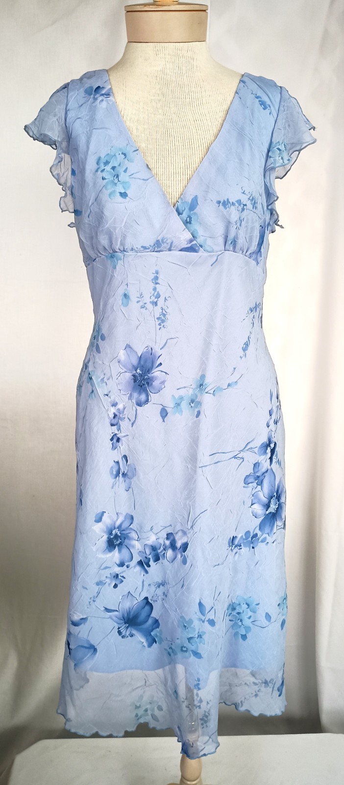 Vintage 90s-Y2K Breakin&rsquo; Loose Blue Floral Poly Chiffon Dress Size 13/14