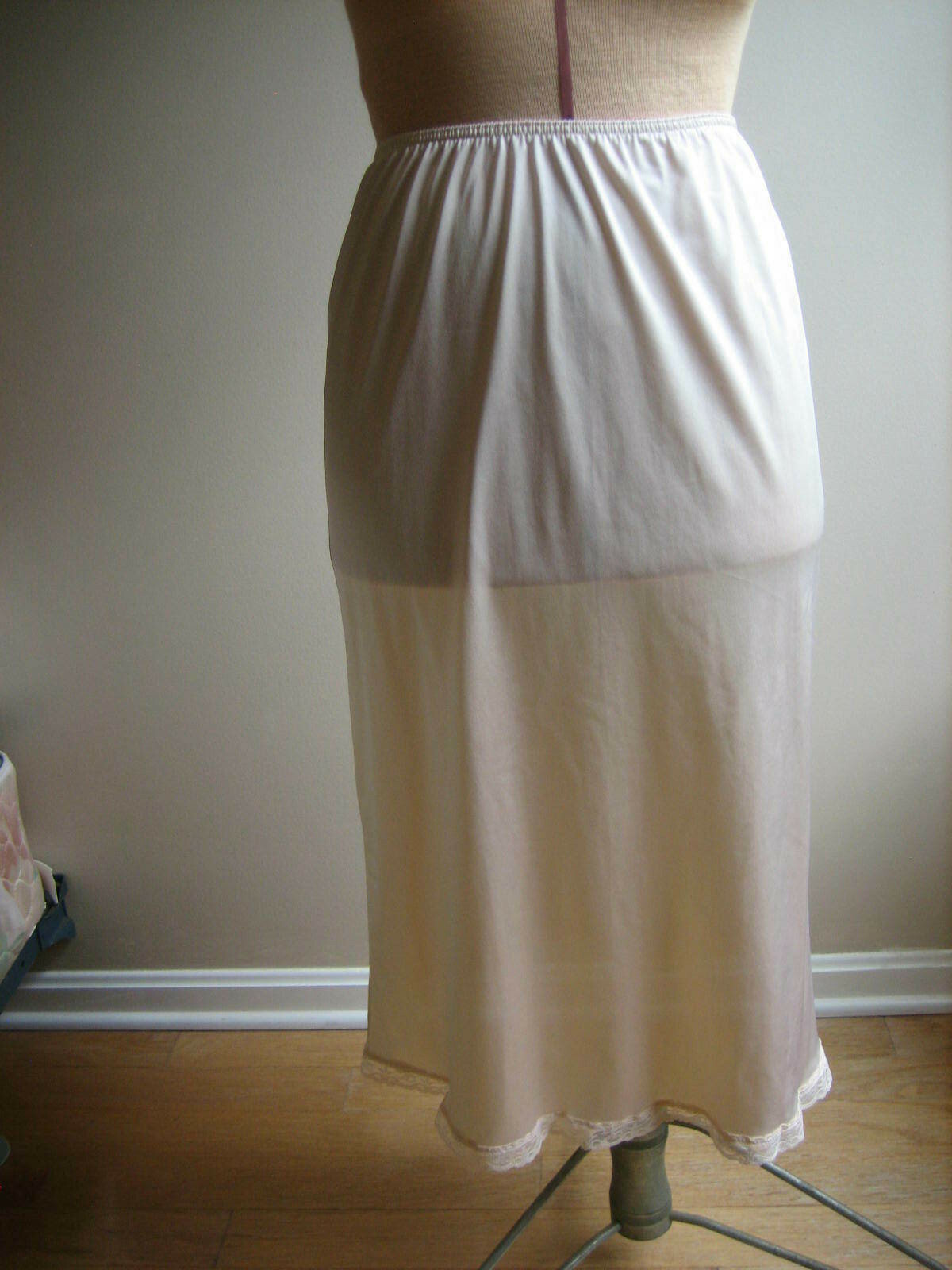 Beige Nylon A-Line Half Slip, Lace Hem – Tag Removed – Size S