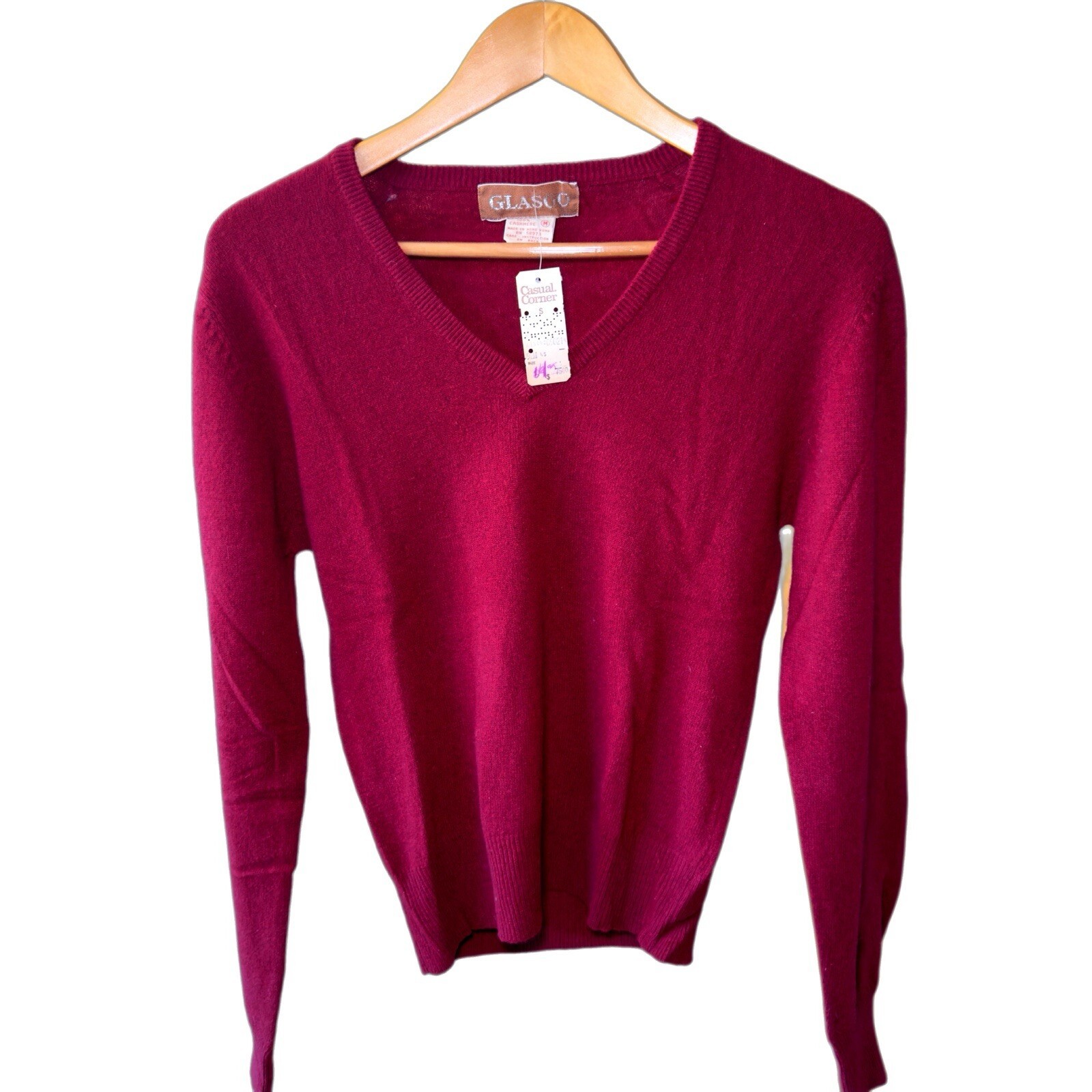 NWT 80&rsquo;s Vintage Maroon Glasgo 100% Cashmere V Neck Sweater Women&rsquo;s Sizes L|M