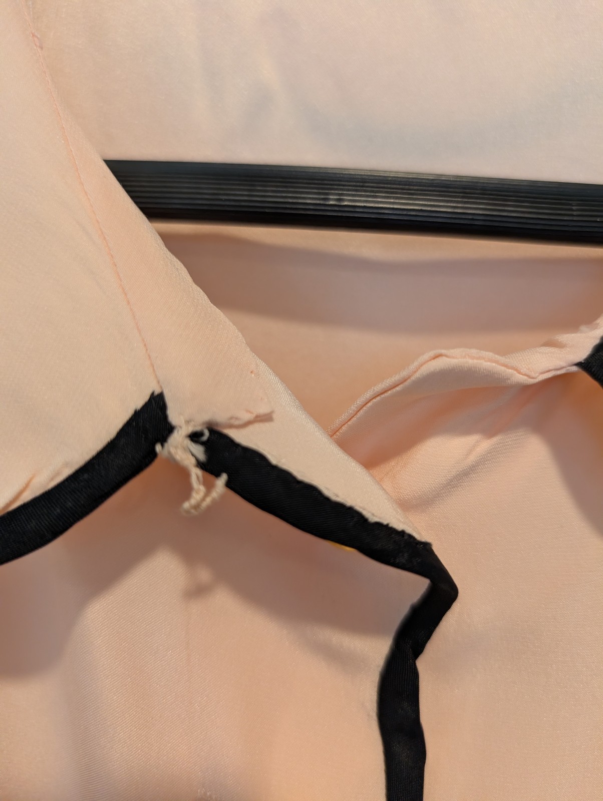 Vintage Blush Pink Button Front Gold CC Buttons Black Trim Sz L *READ*