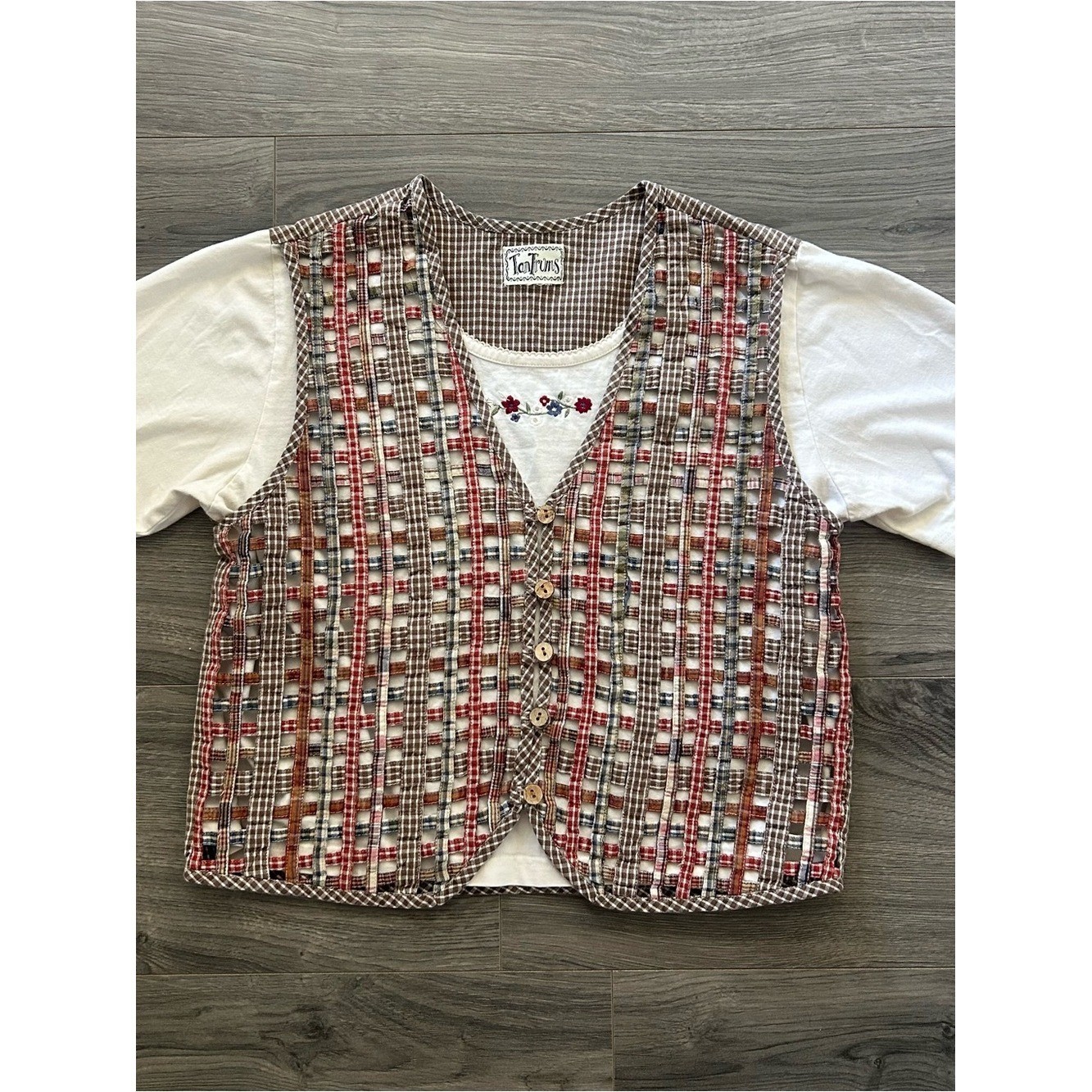 Vintage Cottagecore Quilted Plaid Button Front Vest in Cream, Brown & Red