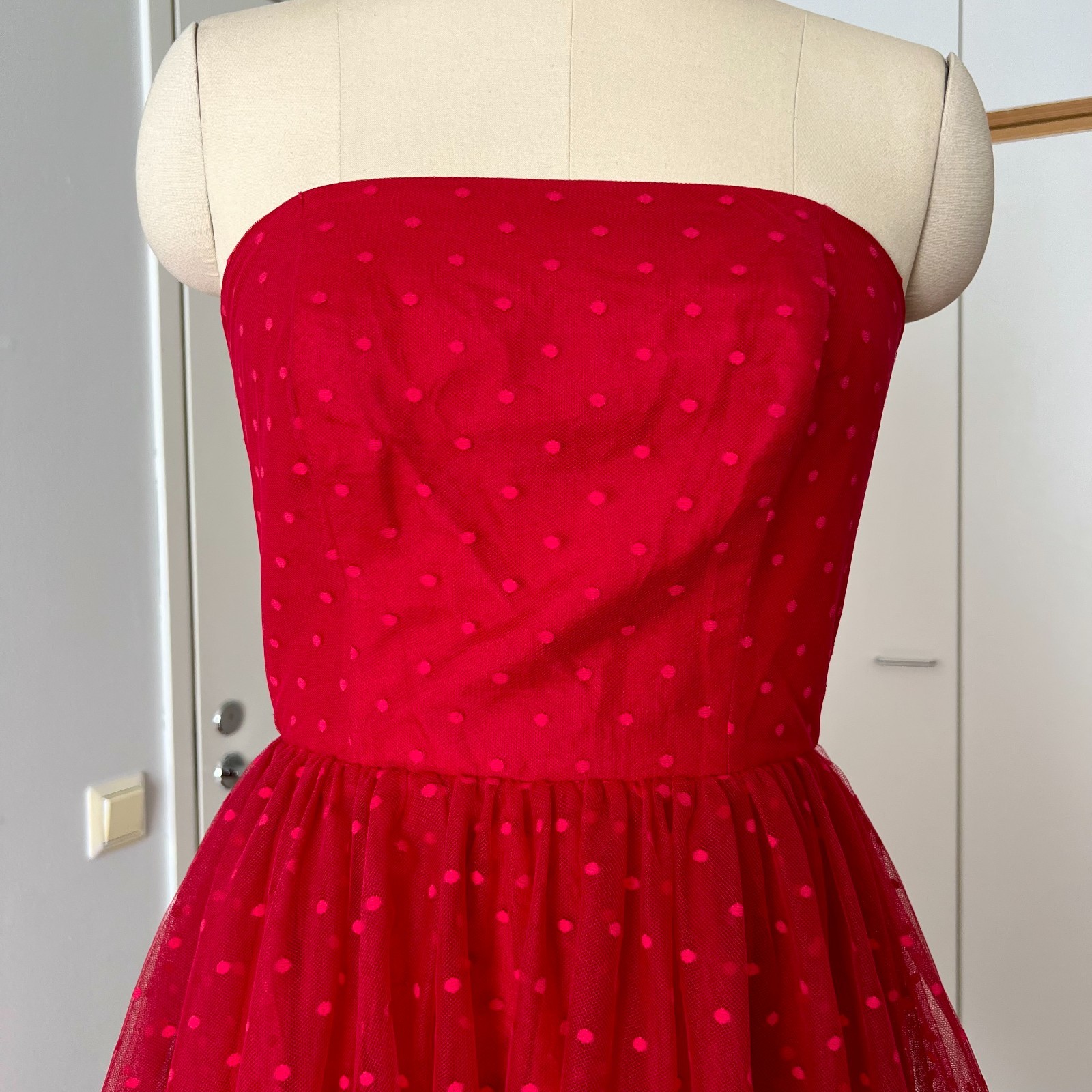 1980s VERA Mont Red Strapless Party Dress Polka Dot Tiered Midi Cocktail Prom