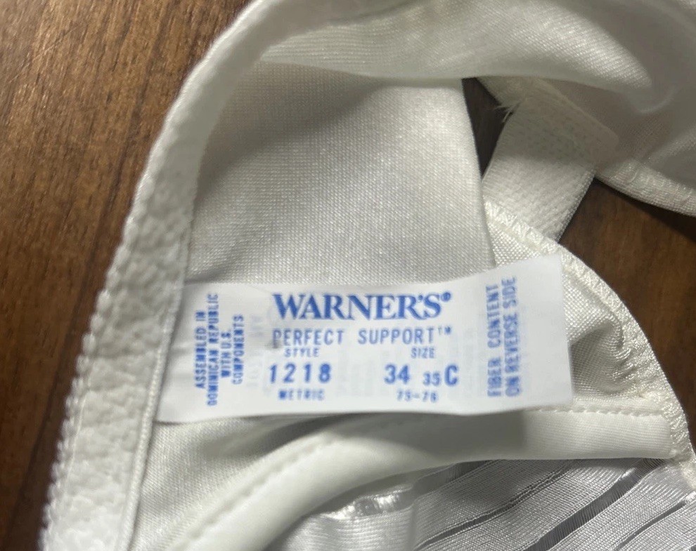 Vtg WARNER&rsquo;S Shine-On Pearl White Front Close Satin Bra 34C Second Skin Unlined