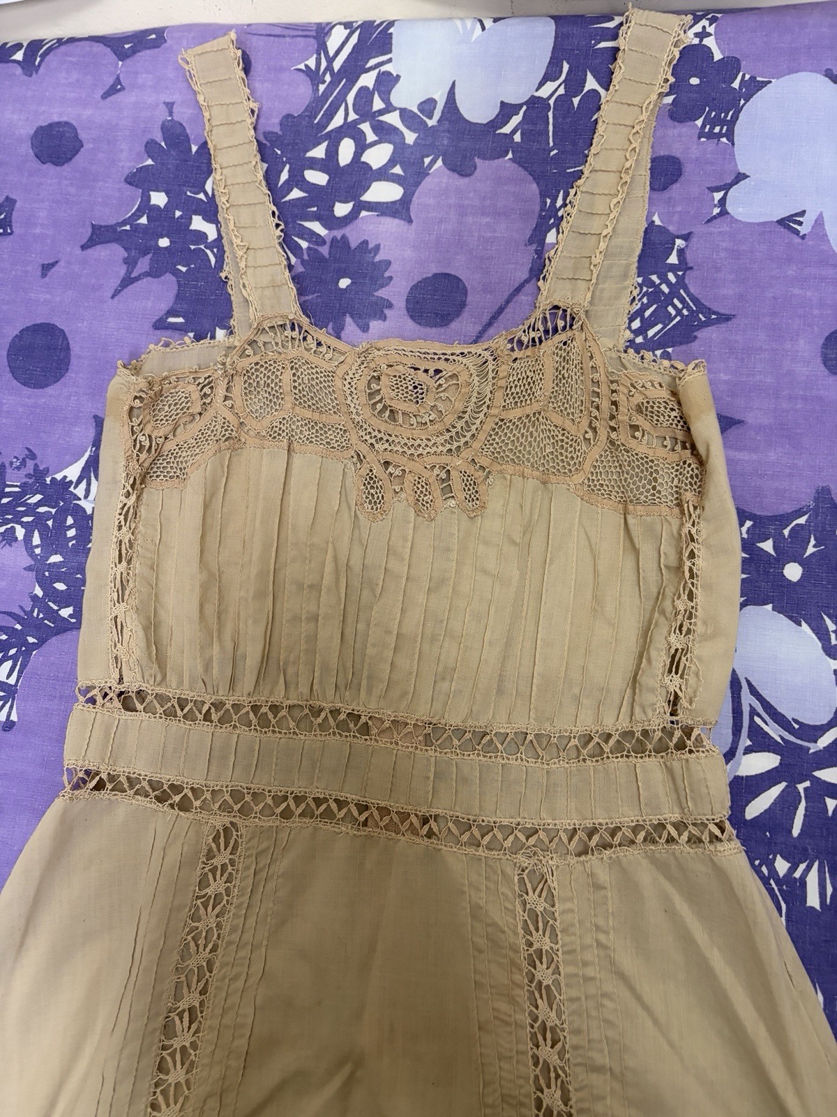 Beautiful tape lace vintage dress