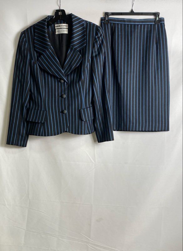David Hayes Saks Fifth Avenue Women&rsquo;s Wool Pinstripe Skirt Suit Size 10