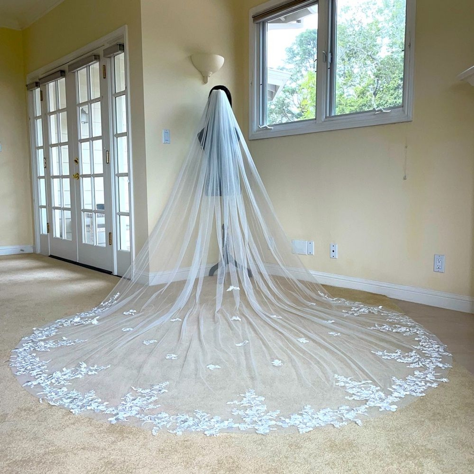 Off White Cathedral Veil with Metal Comb – 78 inches