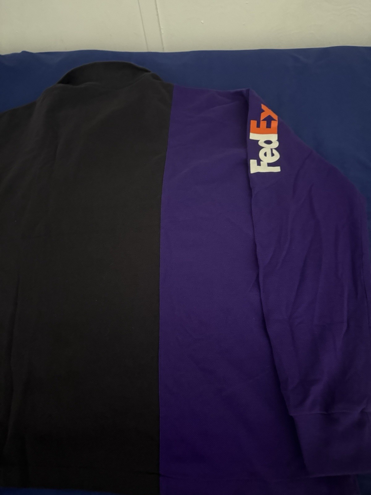 Vintage FedEx Express Designed By Stan Herman Uniform Size XL