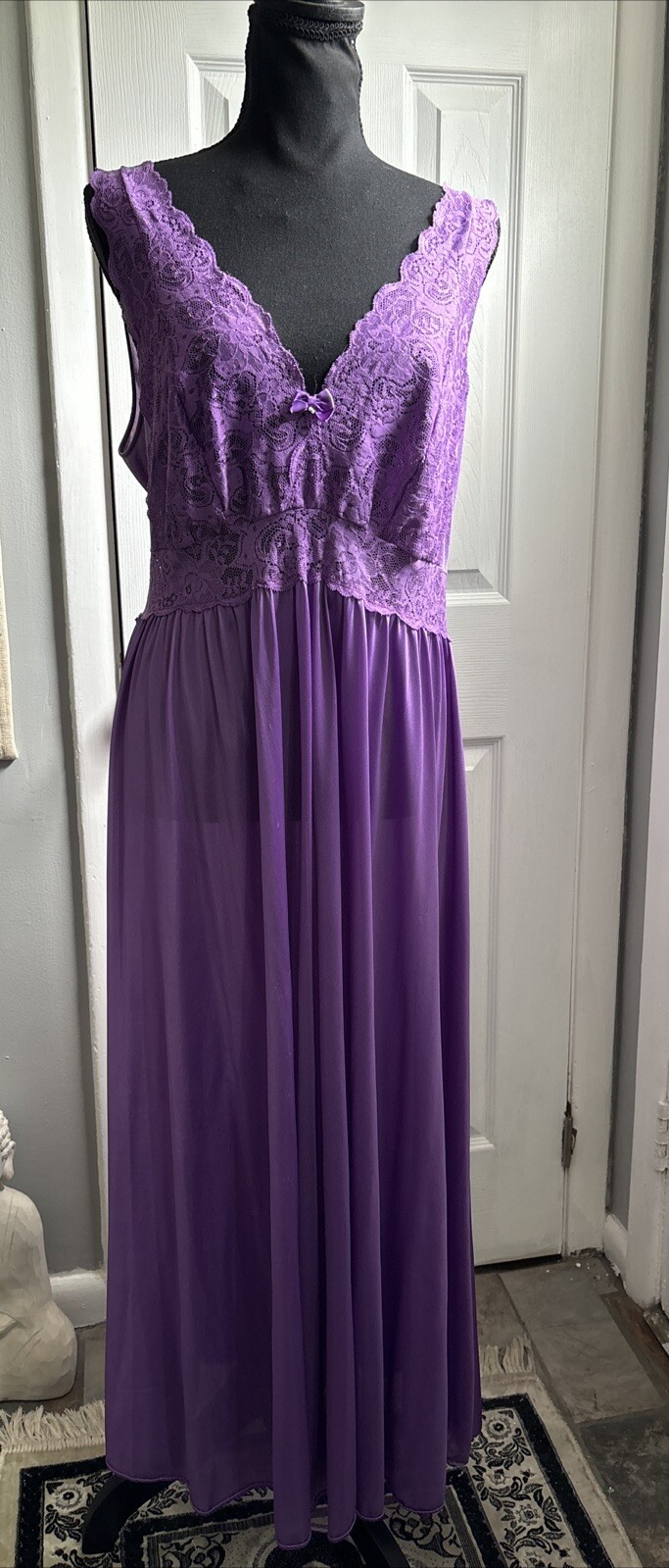 SHADOWLINE SILKY NYLON & LACE LINGERIE NIGHTGOWN DRESS 1X Purple Sweep