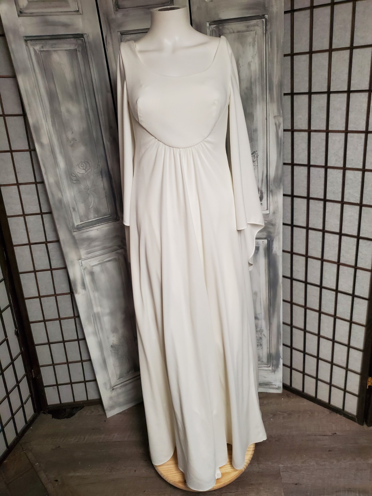 Vtg XS-S Wedding Dress 70s Full Angel Wing Sleeve boho medieval gothic Ooak gown