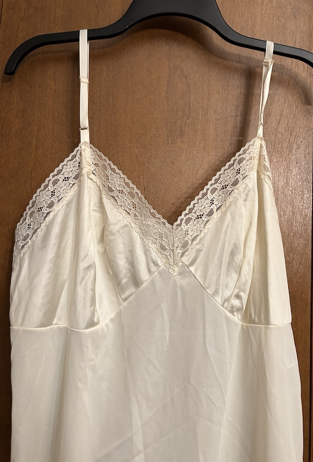 Vintage Vanity Fair Midi Slip Womens Style 10-103 Size 42 Lace Trim Size XL