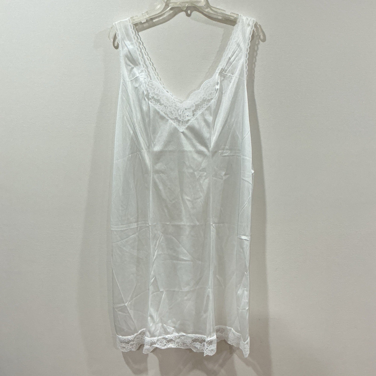 Vintage White Nylon Full Slip Lace Bodice Size 44 Made In USA
