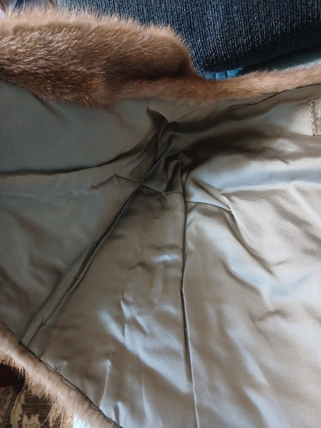 Vintage Julius Garfinickle & Co. Brown Colored Mink Stole Fur Wrap