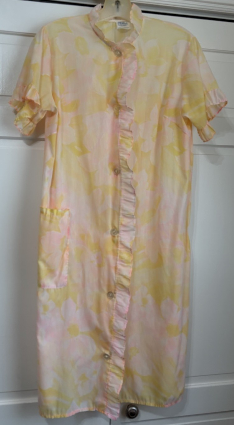 Vintage Philmaid Pink & Yellow Lightweight Button Up Nightgown House Dress 36/38