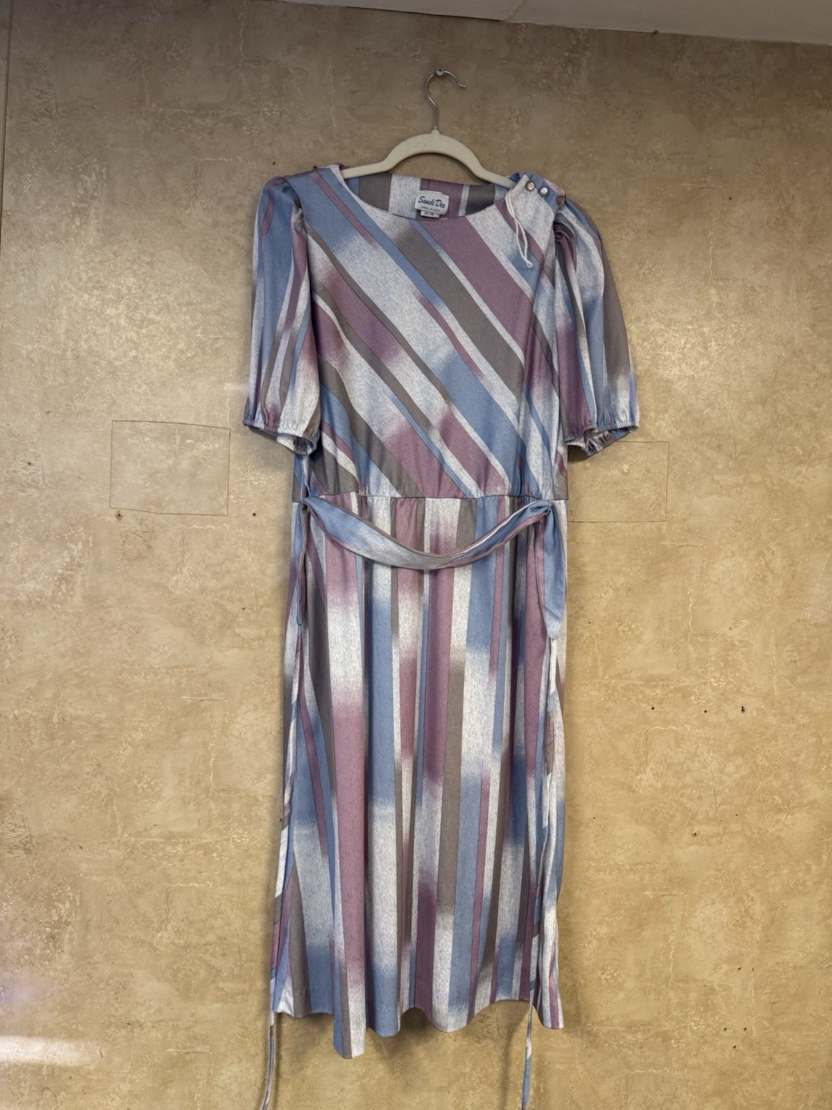 VTG Preowned Sandi Dee Multicolor Dress Size 13/14 Bust 20&Prime; Item #PHK7690