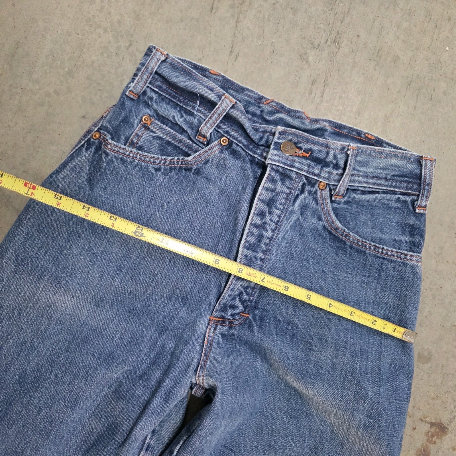 70s San Francisco Riding Gear Flared Buckle Back Jeans Women’s 26×31 Pinched