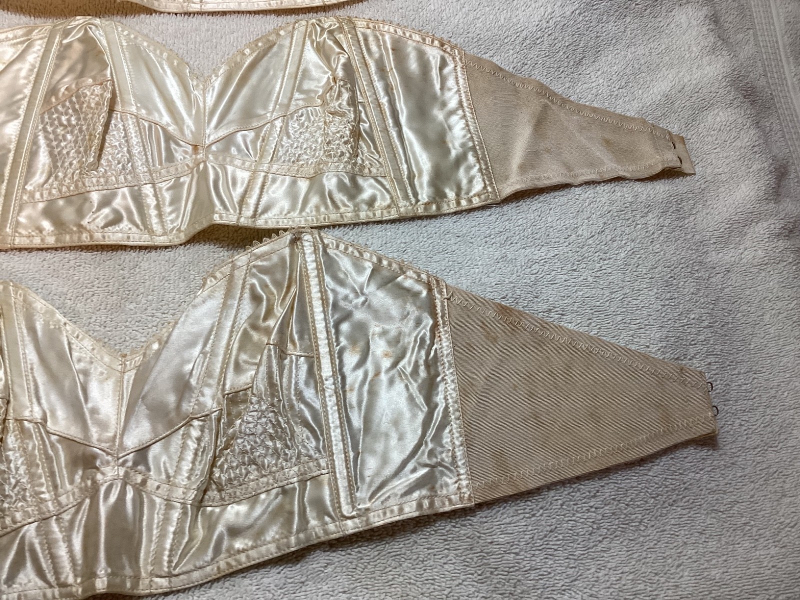3 vintage 40s 50s Garcrest strapless bullet Brassiere Women Size 32 A . B-15.