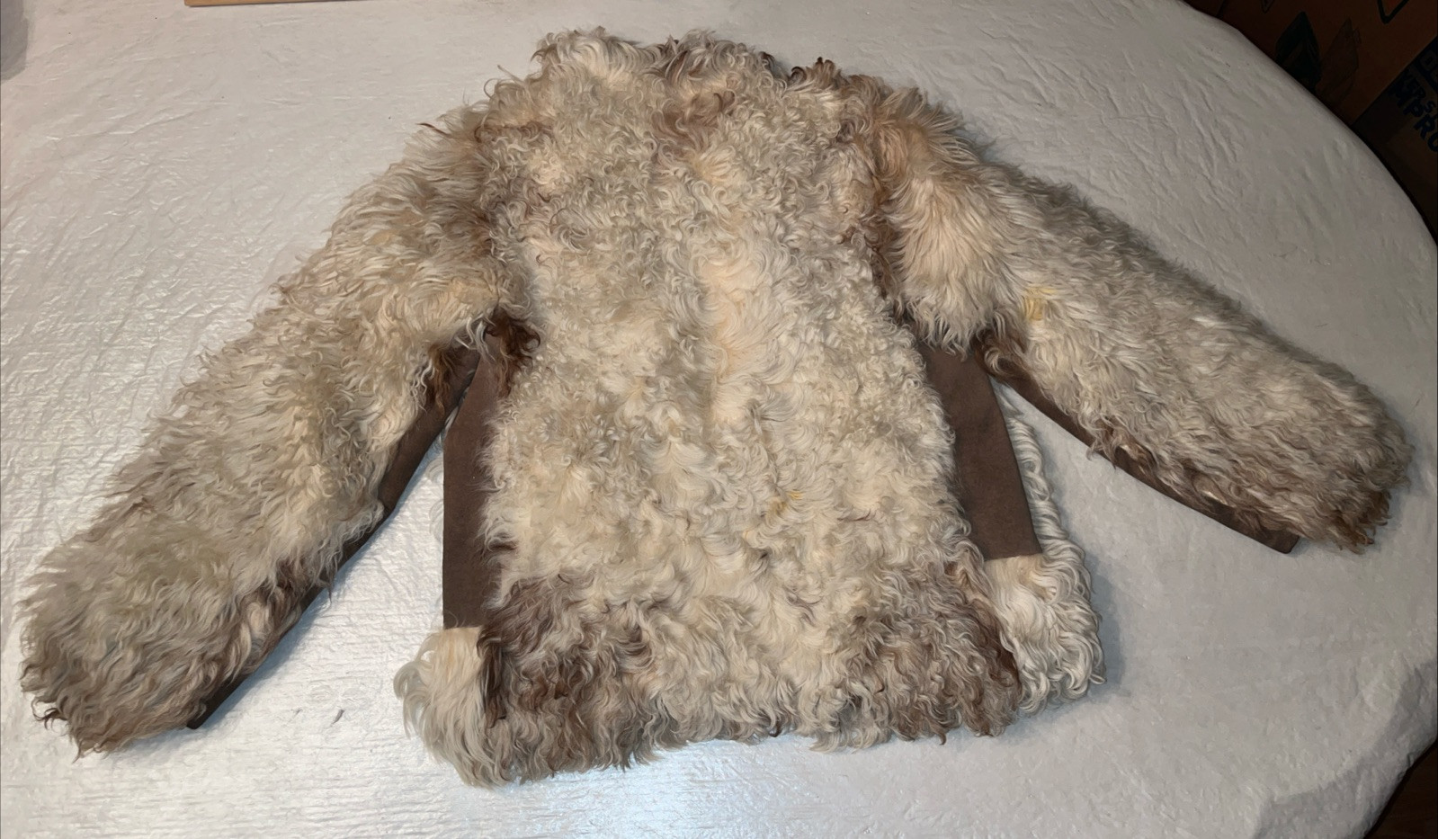 vtg MONGOLIAN SHEEPSKIN SHEARLING LAMBSKIN white fur coat SHEEP LAMB mob wife