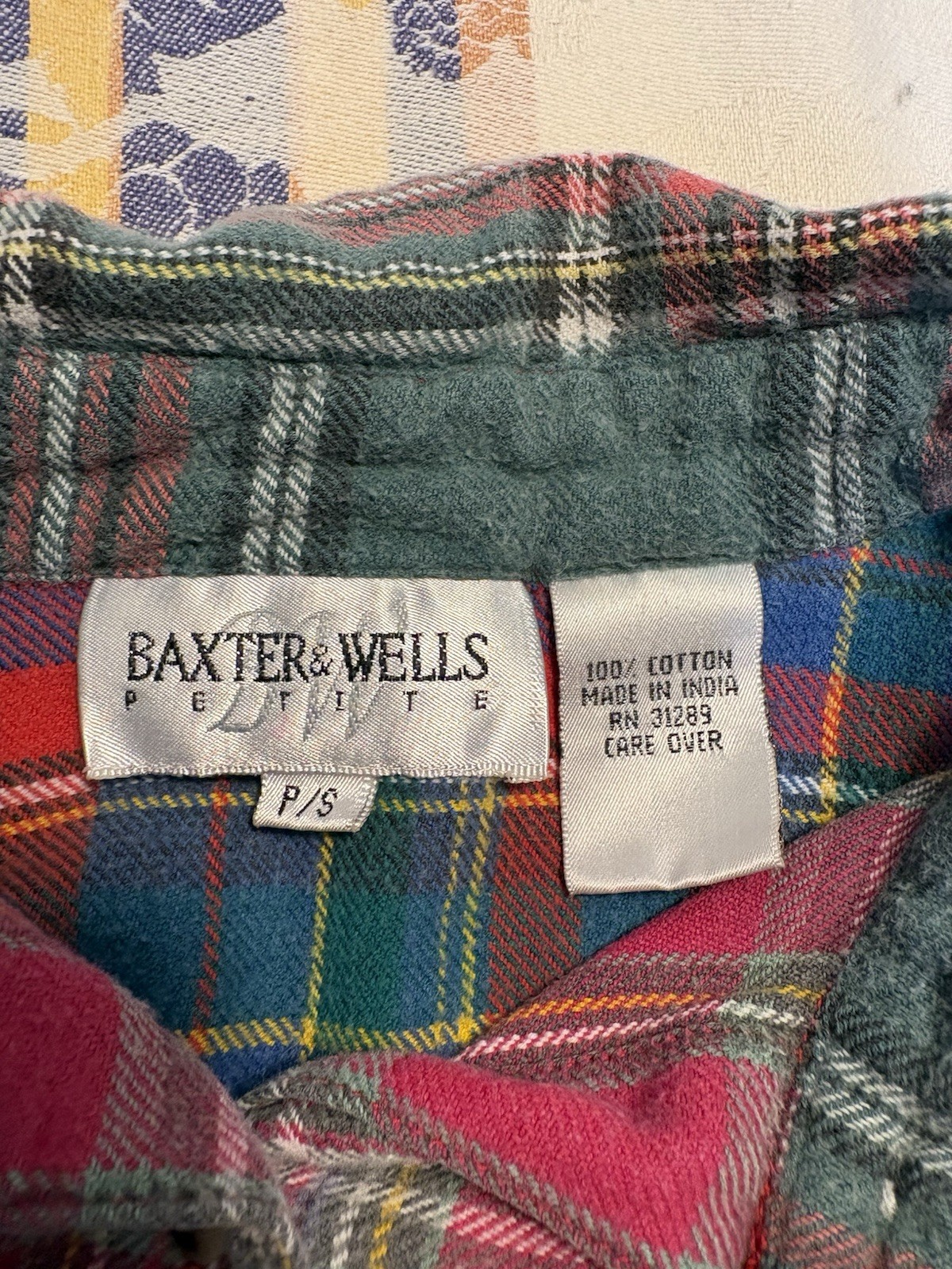 Vintage 90s Baxter & Wells Plaid Flannel Button-Up Shirt Long Cotton Women&rsquo;s S