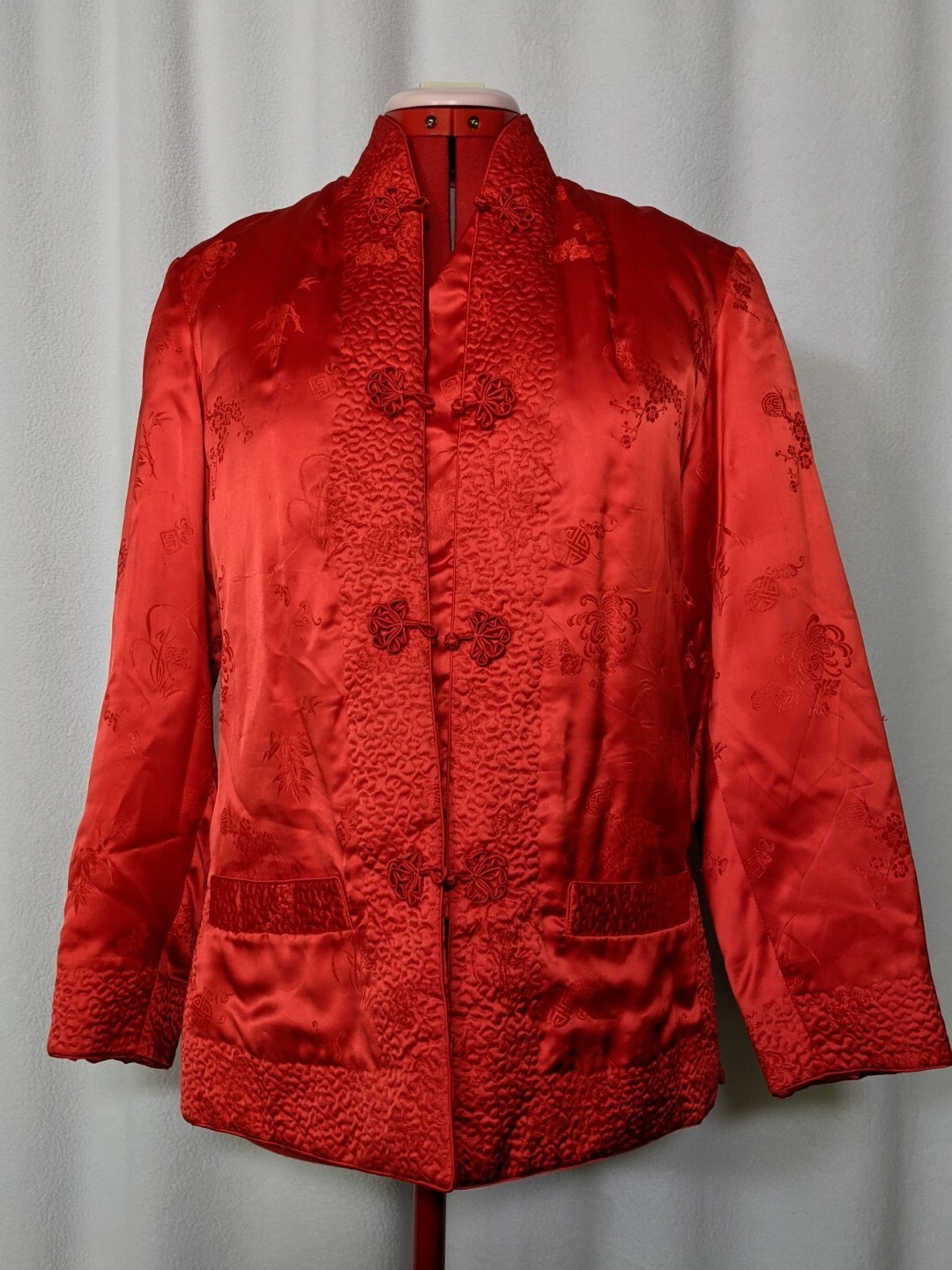 Peony Brand Vintage 70s Shanghai China Tangzhuang Kimono Red Satin Brocade M