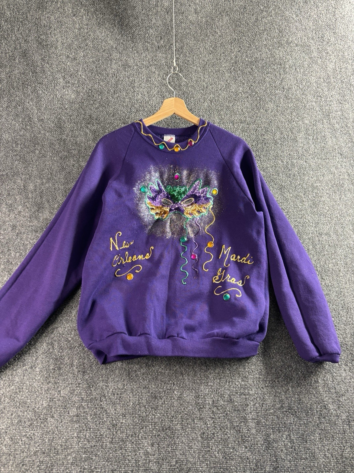 Vintage 80s 3D Puff Paint Mardi Gras Long Sleeve Sweatshirt Size L