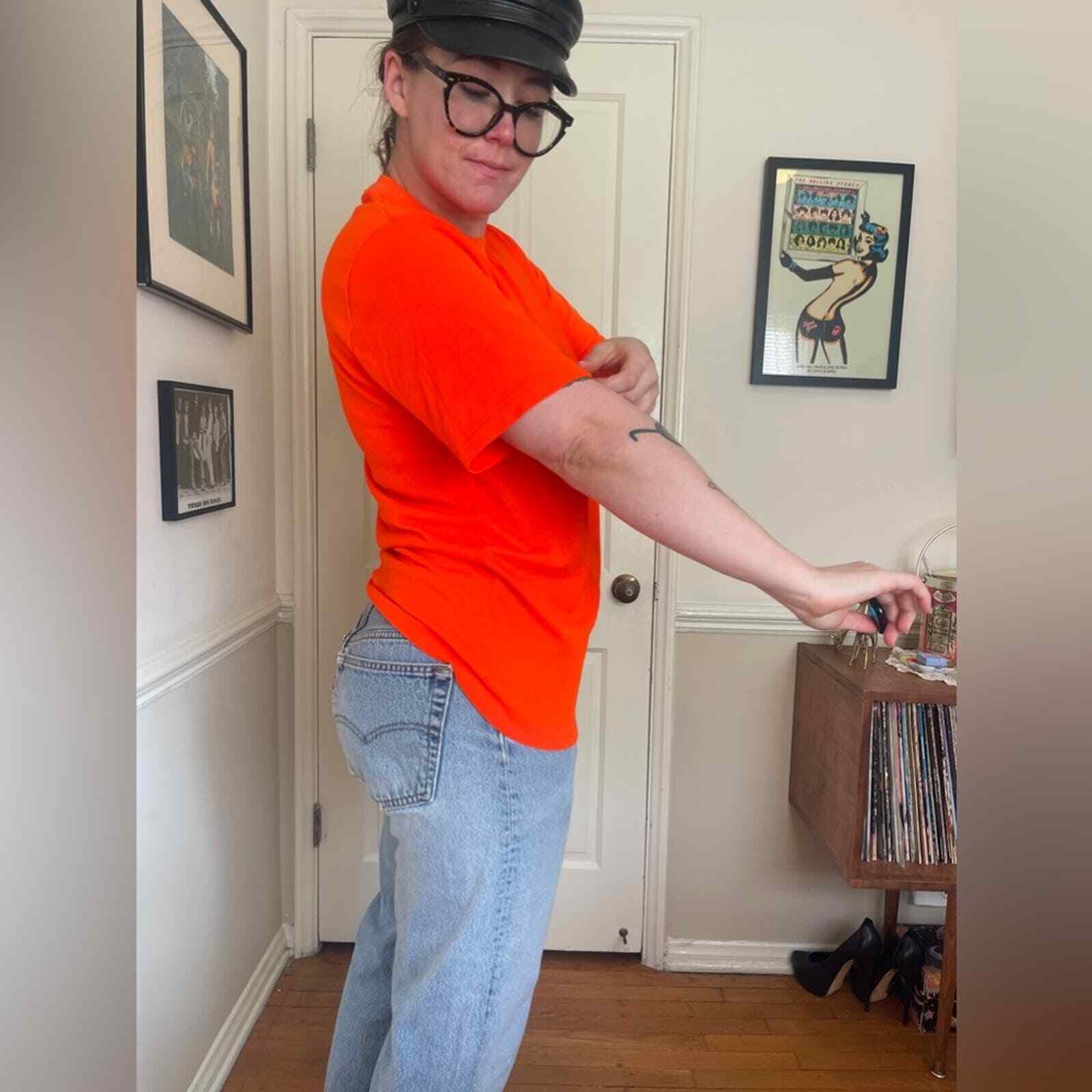 80s Vintage Bright Orange Single Stitch Cotton Poly Blend T Shirt – Sz Large