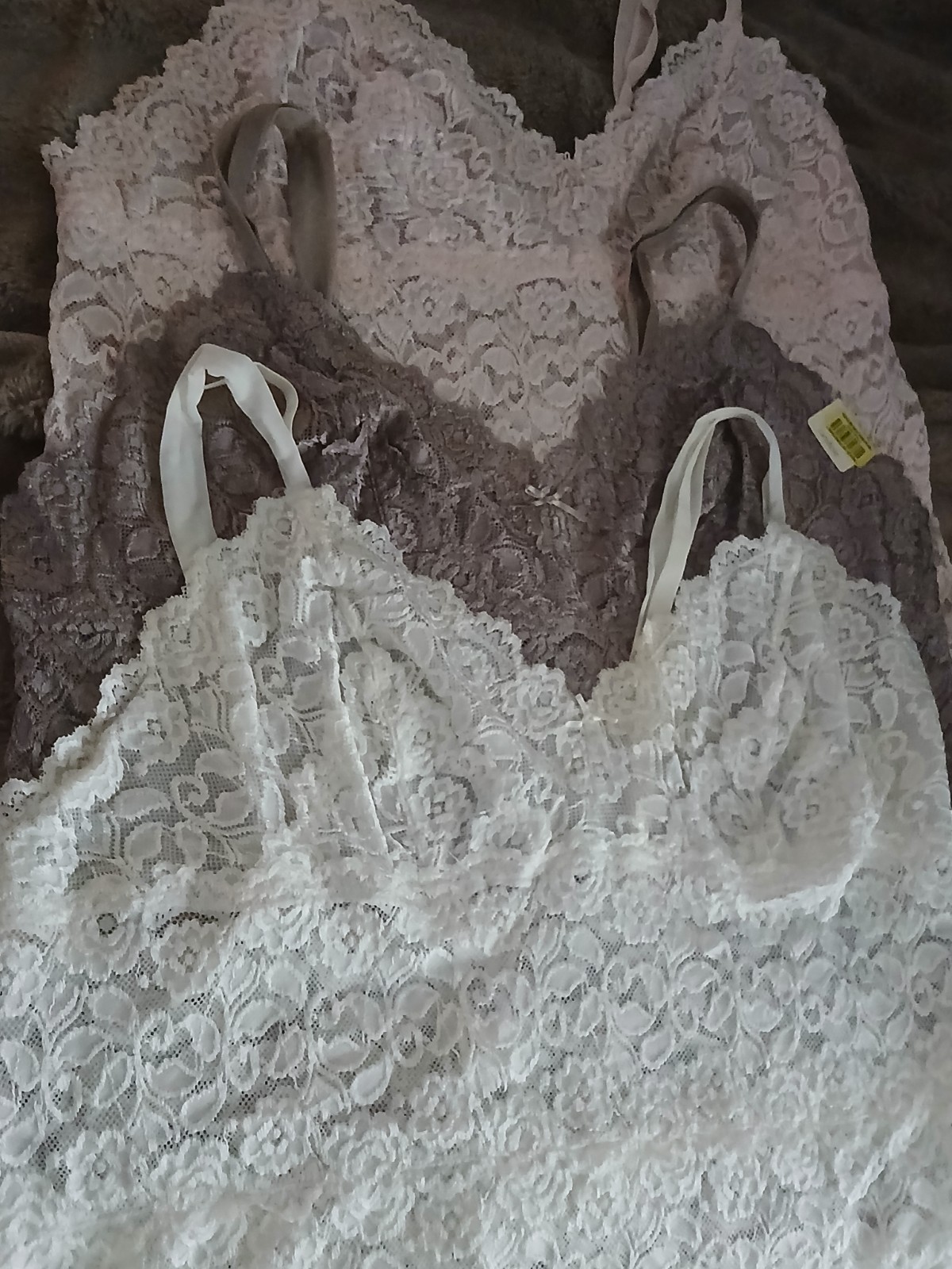 1 – Soft Taupe Vintage Cabernet Lace Cami – 3X Style 4231