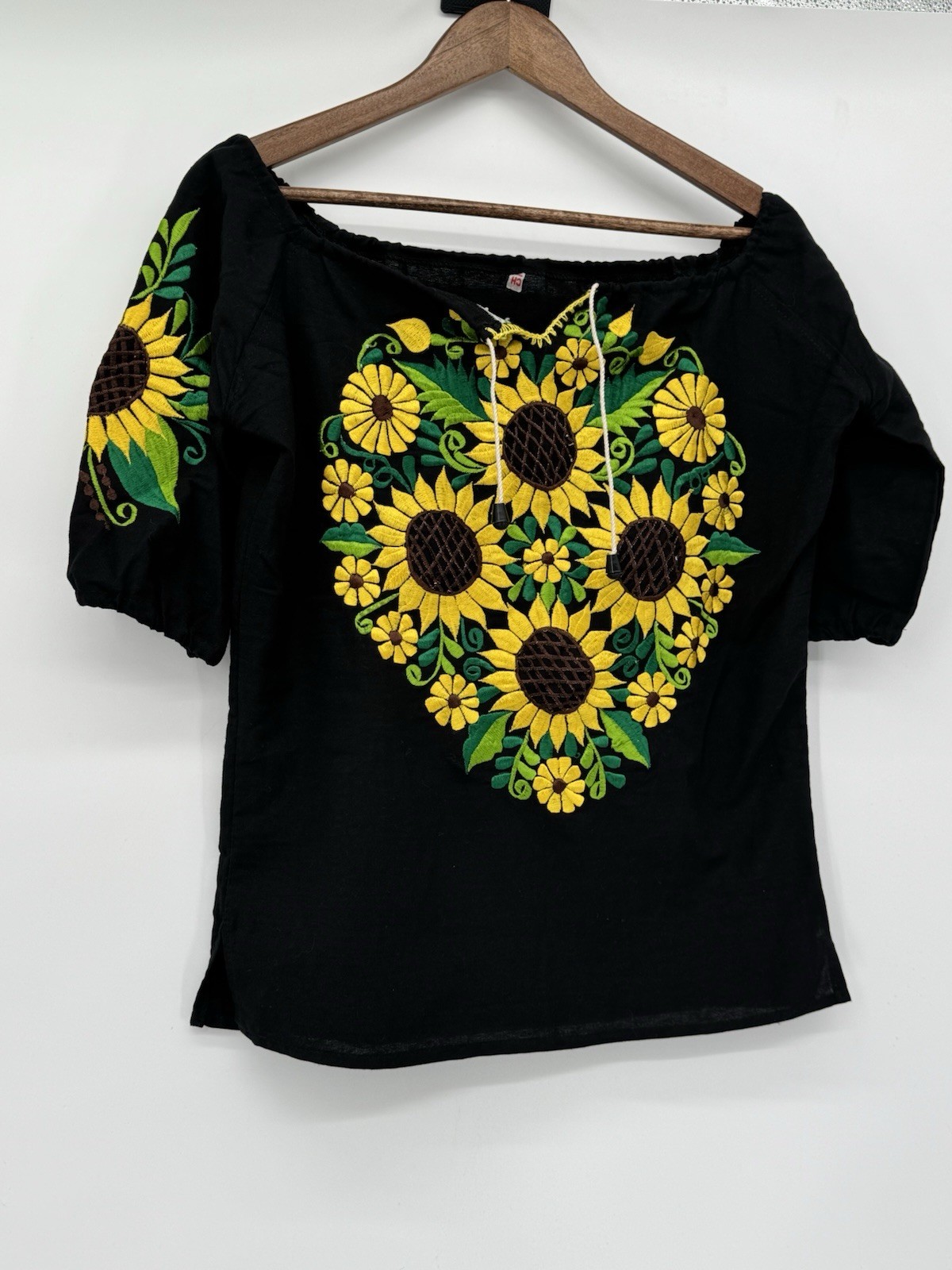 Mexican floral hand embroidery blk sunflower huipil blouse tunic cinco de mayo